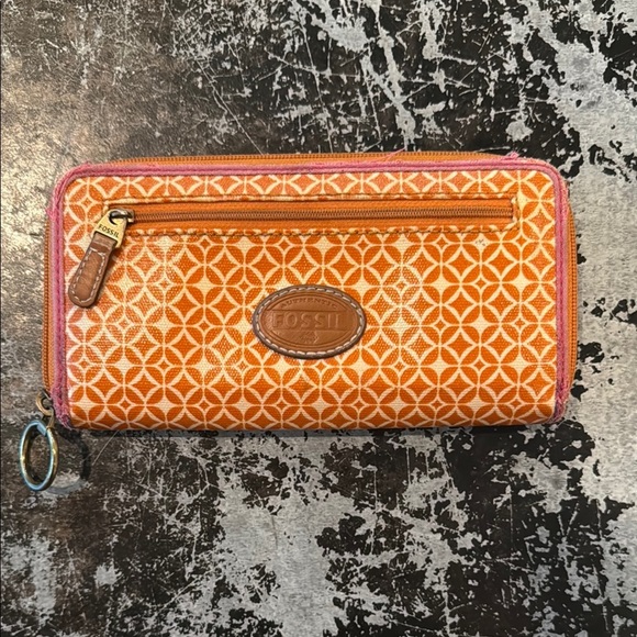 Fossil Orange Print Coated Canvas Zip Around Wallet - Picture 1 of 5